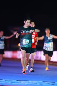 BIB: 
                            <button type="button" onclick="openModal(23626584)" class="btn btn-primary btn-sm float-right btn-popup" data-toggle="modal" data-target=".modal-high-quality">
                        <i class="fas fa-shopping-cart"></i> Add to Cart
                    </button>
                                            <button type="button" onclick="isThisMe(23626584, true)" class="btn btn-success btn-sm float-right btn-popup btn-isme hidden" data-toggle="tooltip" data-placement="bottom" title="นี่คือรูปของคุณใช่ไหม คลิกที่นี่เพื่อเอาเข้าอัลบั้ม">
                        <i class="fas fa-plus"></i> Add to album
                    </button>
                    <button type="button" onclick="isThisMe(23626584, false)" class="btn btn-warning btn-sm float-right btn-popup btn-isnotme hidden">
                        <i class="fas fa-ban"></i> Remove from album
                    </button>